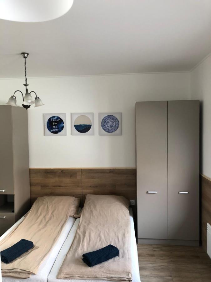 Avas Apartman Мішкольц Екстер'єр фото