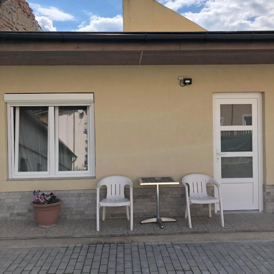 Avas Apartman Мішкольц Екстер'єр фото