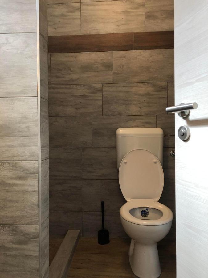 Avas Apartman Мішкольц Екстер'єр фото