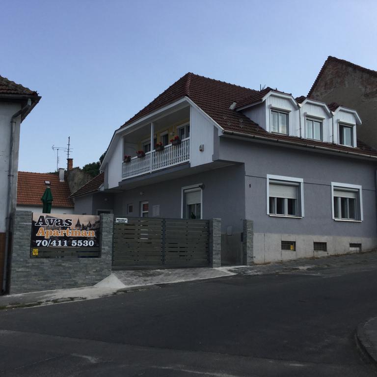 Avas Apartman Мішкольц Екстер'єр фото