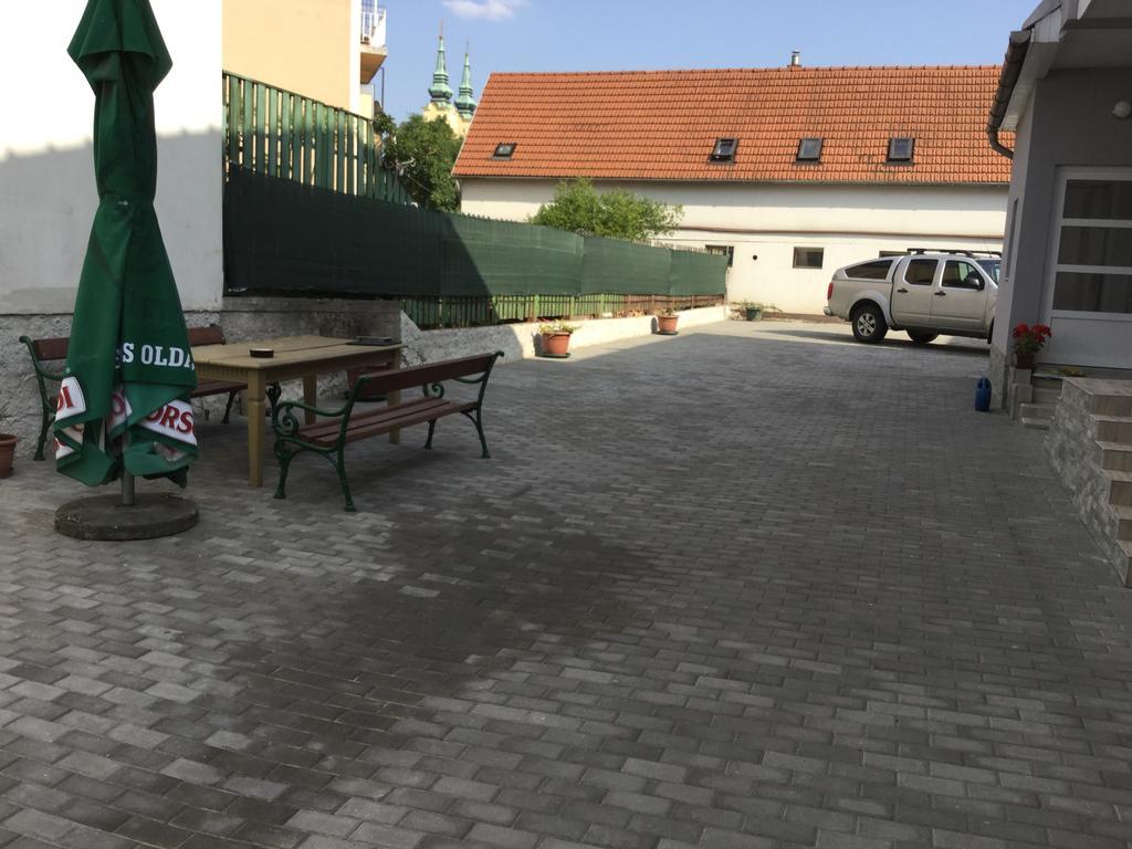 Avas Apartman Мішкольц Екстер'єр фото