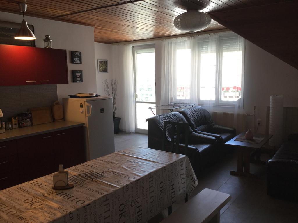 Avas Apartman Мішкольц Екстер'єр фото