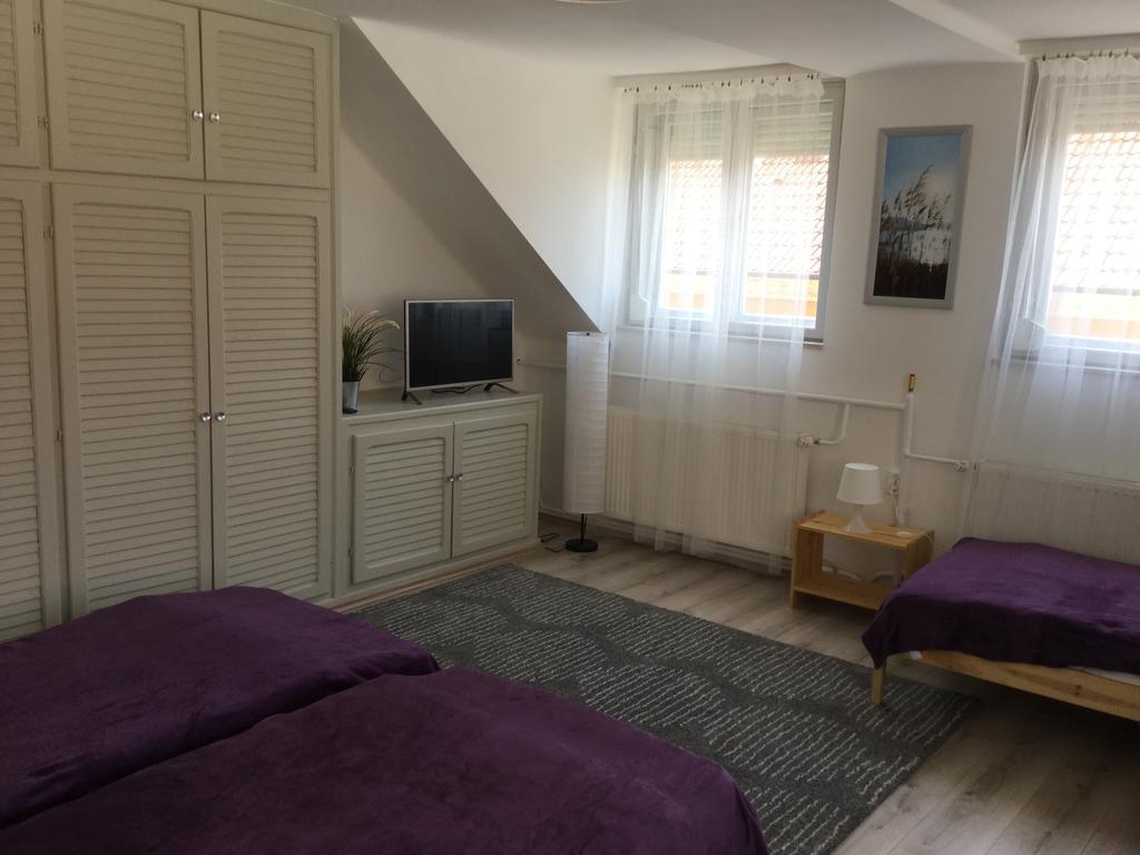 Avas Apartman Мішкольц Екстер'єр фото