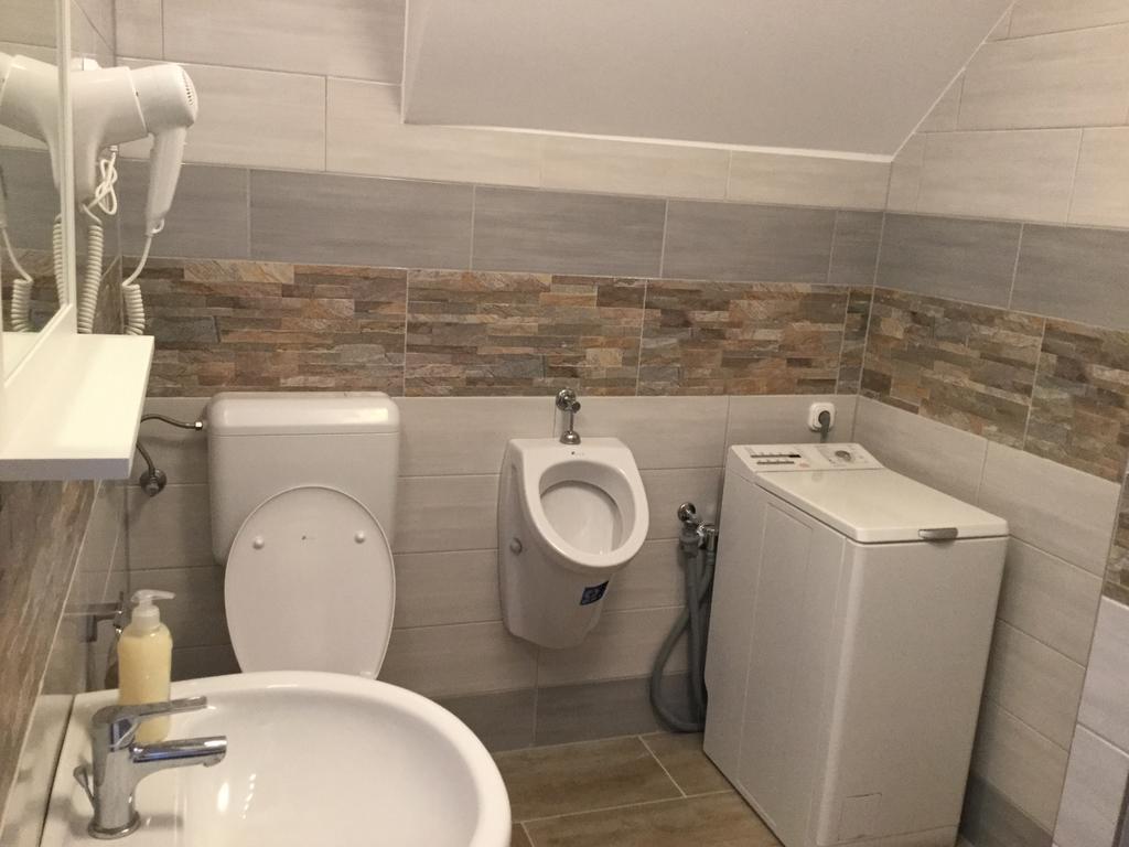 Avas Apartman Мішкольц Екстер'єр фото